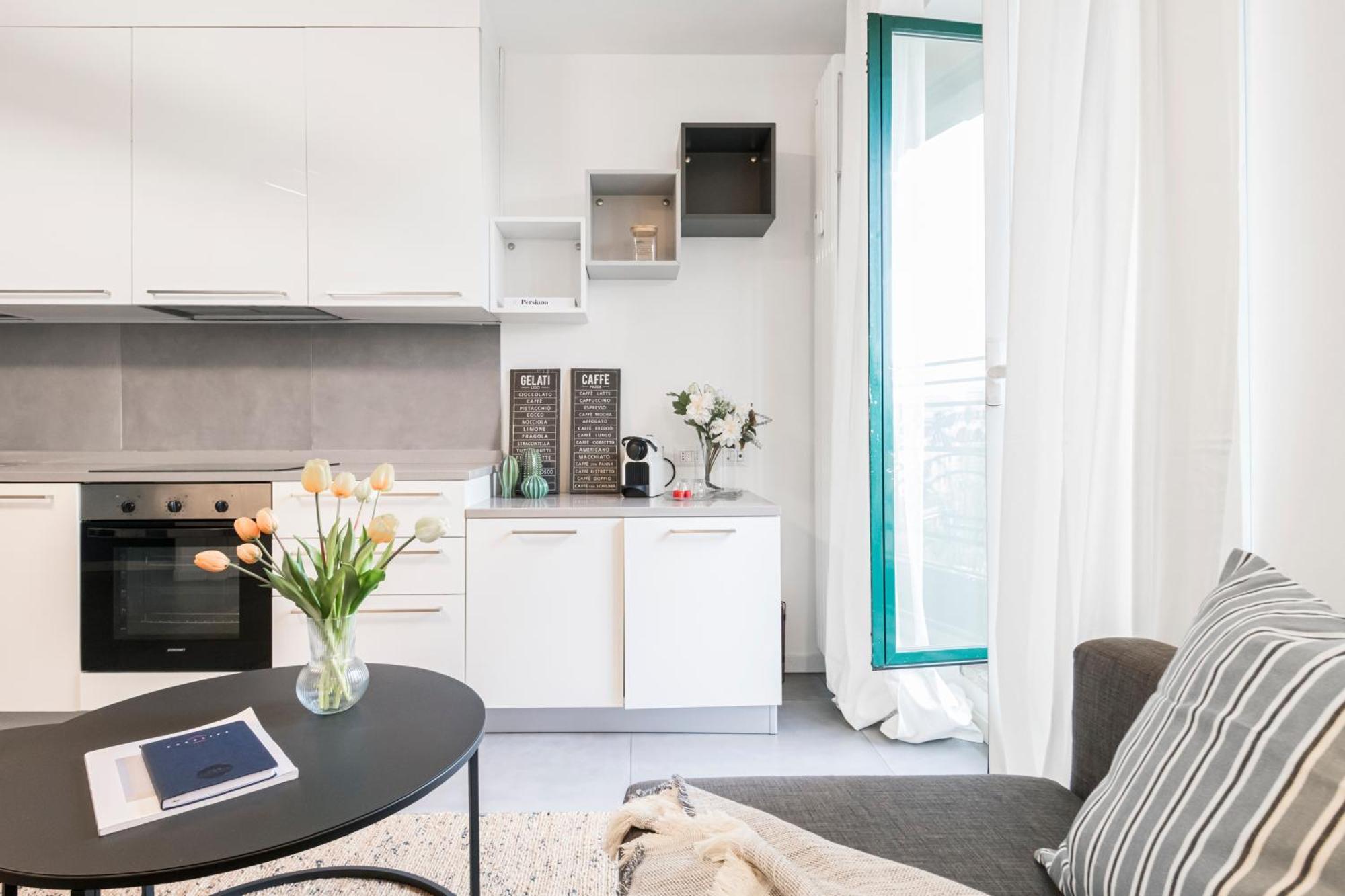 Beautiful Flat Fully Furnished In P.Ta Romana Milan Exterior photo